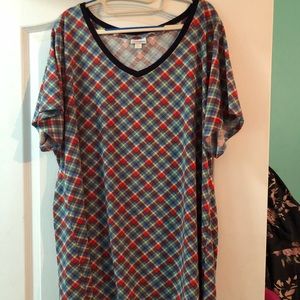 Lularoe christy T- 3x